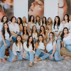 The Glow Method Skin Bar - Team Photo