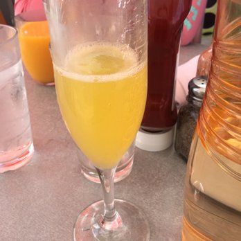 Four Friends Kitchen - Seriously, invest in new drink ware. - Southern Near Me - Denver, Colorado Four Friends Kitchen - Seriously, invest in new drink ware. - Southern Near Me - Denver, Colorado