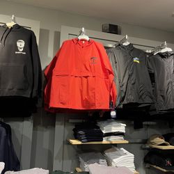 Dwntwn - Merch