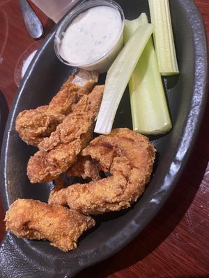 Bar Louie - Skokie Holiday Inn North Shore by null