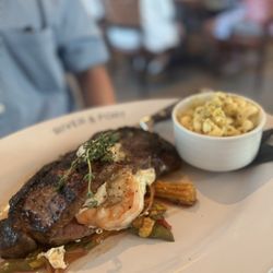 River & Fort - Stuffed sirloin - Mac & cheese instead of risotto