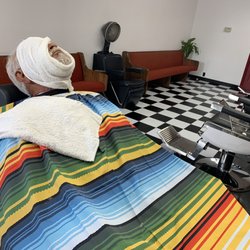 Mickey Lou's - Shaves done here!