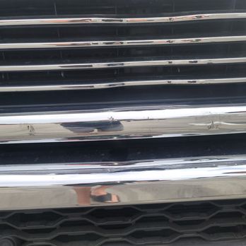 Lifted Trucks - Scratched up and dented grill from auto carrier - Used Car Dealers Near Me - Mesa, Arizona