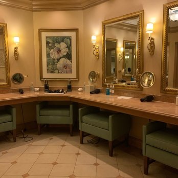 The Spa at Beau Rivage - Women's area to get ready - Day Spas Near Me - Biloxi, Mississippi