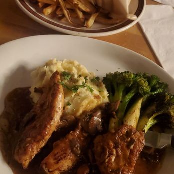 Uptown Grill - Top: Spicy chicken sandwich; bottom: chicken marsala - Cocktail Bars Near Me - Olympia, Washington