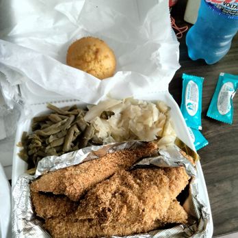 Angie's Soul Cafe - Fried whiting, cabbage and green beans - Soul Food Near Me - Cleveland, Ohio Angie's Soul Cafe - Fried whiting, cabbage and green beans - Soul Food Near Me - Cleveland, Ohio
