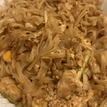 Million Thai Restaurant - Pad Thai (chicken) - Thai Near Me - Fairfield, California Million Thai Restaurant - Pad Thai (chicken) - Thai Near Me - Fairfield, California