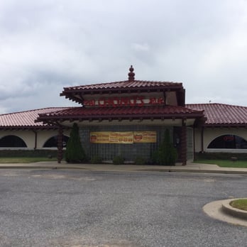 Chong's Restaurant - Front door - Chinese Near Me - Paducah, Kentucky