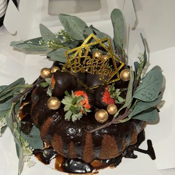 Susana's Desserts House - Desserts Near Me