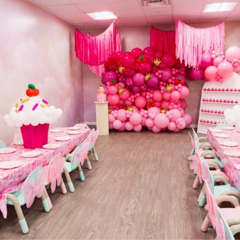 Wonderland Playhouse - Decor - Indoor Playcenter Near Me - Brooklyn, New York Wonderland Playhouse - Decor - Indoor Playcenter Near Me - Brooklyn, New York