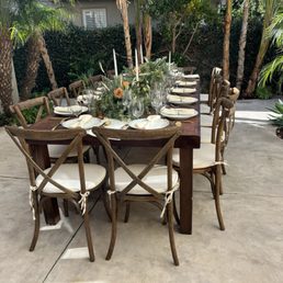 Tables, chairs, napkins and glassware all from 24/7 Events. Tables, chairs, napkins and glassware all from 24/7 Events.