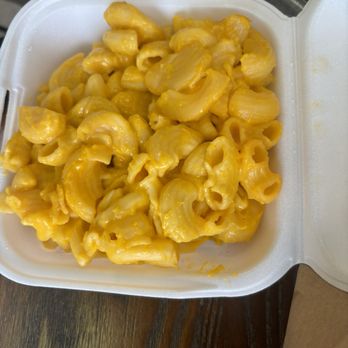 Gud Food Kitchen - Mac & Cheese - Caribbean Near Me - Houston, Texas Gud Food Kitchen - Mac & Cheese - Caribbean Near Me - Houston, Texas