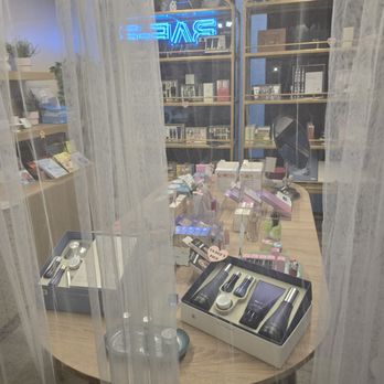 Bae-B Lounge & Bar - Skincare - Lounges Near Me - Lauderhill, Florida Bae-B Lounge & Bar - Skincare - Lounges Near Me - Lauderhill, Florida