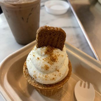 I Like Pie Bakeshop - Cookie Butter - Bakeries Near Me - Claremont, California I Like Pie Bakeshop - Cookie Butter - Bakeries Near Me - Claremont, California