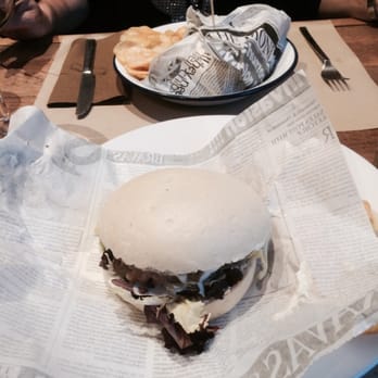Soul Kitchen - Hamburguesa ein- und ausgewickelt - Modern European Near Me - Ávila, AV