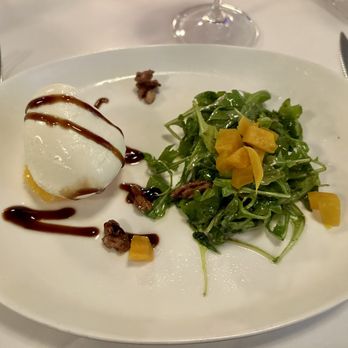 Luci’s Steakhouse - Burrata Salad w/baby arugula, mandarin oranges, candied walnuts, and balsamic vinaigrette. - Steakhouses Near Me - Alpharetta, Georgia