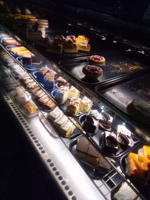 Ricky Bakery #2 (Coral Way) by null
