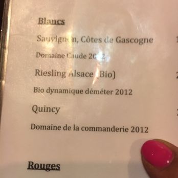 Jours de fête - The glass of wine I tried - Bistros Near Me - Paris, 75