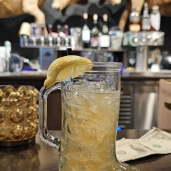 Virginian Saloon - Bartender was a scrooge but the happy hour price was right