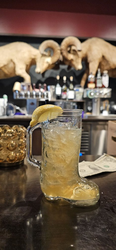 Virginian Saloon