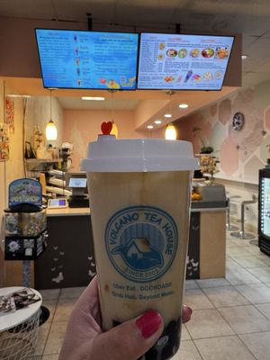 Volcano Tea House Aurora by null