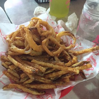 Cheeburger Cheeburger - Best of both worlds family basket - Burgers Near Me - Sanibel Island, Florida Cheeburger Cheeburger - Best of both worlds family basket - Burgers Near Me - Sanibel Island, Florida