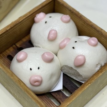 Fusion Delight - Piggy custard buns - Chinese Near Me - San Leandro, California