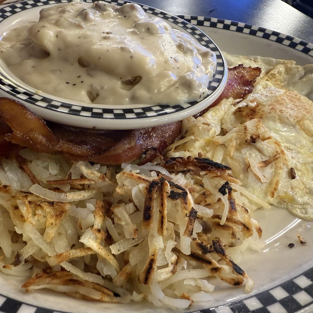 Shorty Special w/ a side of 1/2 order of Biscuits & Gravy Shorty Special w/ a side of 1/2 order of Biscuits & Gravy