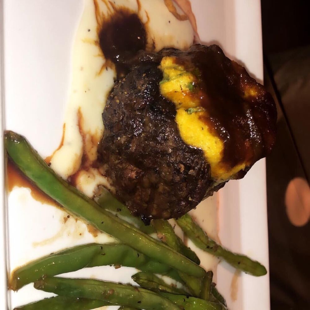 Vintage Restaurant & Pub - Beef Tenderloin - New American Near Me - Orange, Virginia Vintage Restaurant & Pub - Beef Tenderloin - New American Near Me - Orange, Virginia