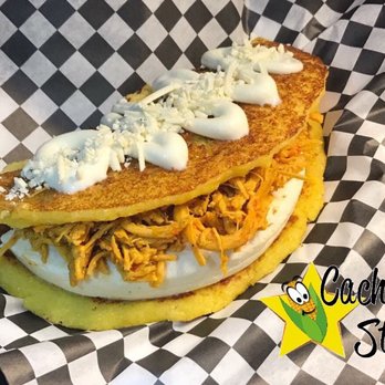 Cachapa Star - Cachapa con Queso de Mano y Pollo - Venezuelan Near Me - Hollywood, Florida