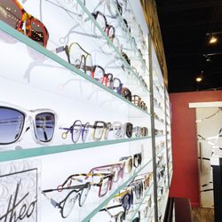 Glance Eyewear Gallery