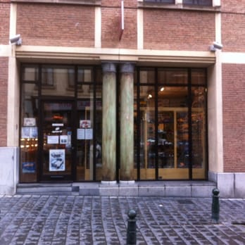 Grand Place Models - Toy Stores Near Me - Brussels, BRU Grand Place Models - Toy Stores Near Me - Brussels, BRU