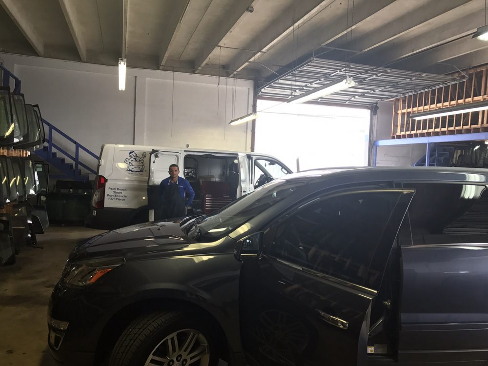 CHARLIE’S AUTO GLASS INSTALLERS Updated June 2024 12 Reviews 4454