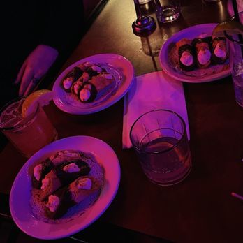 Sit Tite - Italian Near Me - Portland, Oregon Sit Tite - Italian Near Me - Portland, Oregon