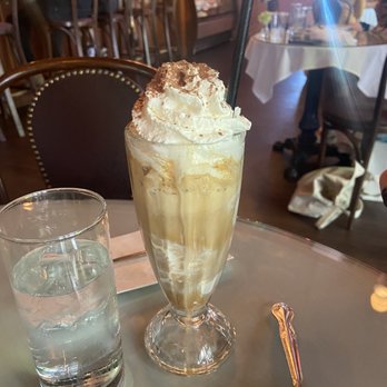 Café Intermezzo - Avalon - SO GOOD - Coffee & Tea Near Me - Alpharetta, Georgia