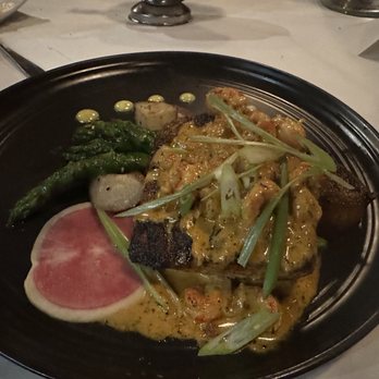 The Copper Door - Blackened red fish with crawfish in Tasso sauce - American Near Me - Hayesville, North Carolina The Copper Door - Blackened red fish with crawfish in Tasso sauce - American Near Me - Hayesville, North Carolina