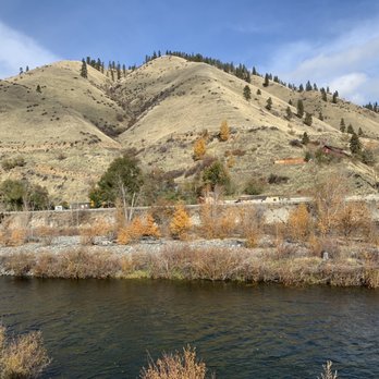 Riverside Park - View over the river. - Parks Near Me - Cashmere, Washington Riverside Park - View over the river. - Parks Near Me - Cashmere, Washington
