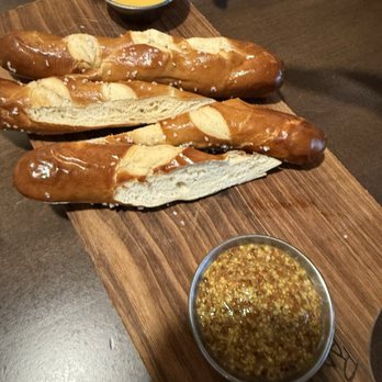 Five Corners Bistro & Craft Bar - Bavarian Pretzels - New American Near Me - Farmington, Connecticut Five Corners Bistro & Craft Bar - Bavarian Pretzels - New American Near Me - Farmington, Connecticut