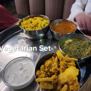 India’s Oven - Vegetarian Set - Indian Near Me - Los Angeles, California