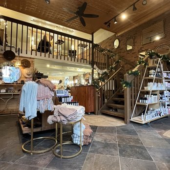 Roots Beauty Studio - Hair Stylists Near Me - Fort Collins, Colorado Roots Beauty Studio - Hair Stylists Near Me - Fort Collins, Colorado