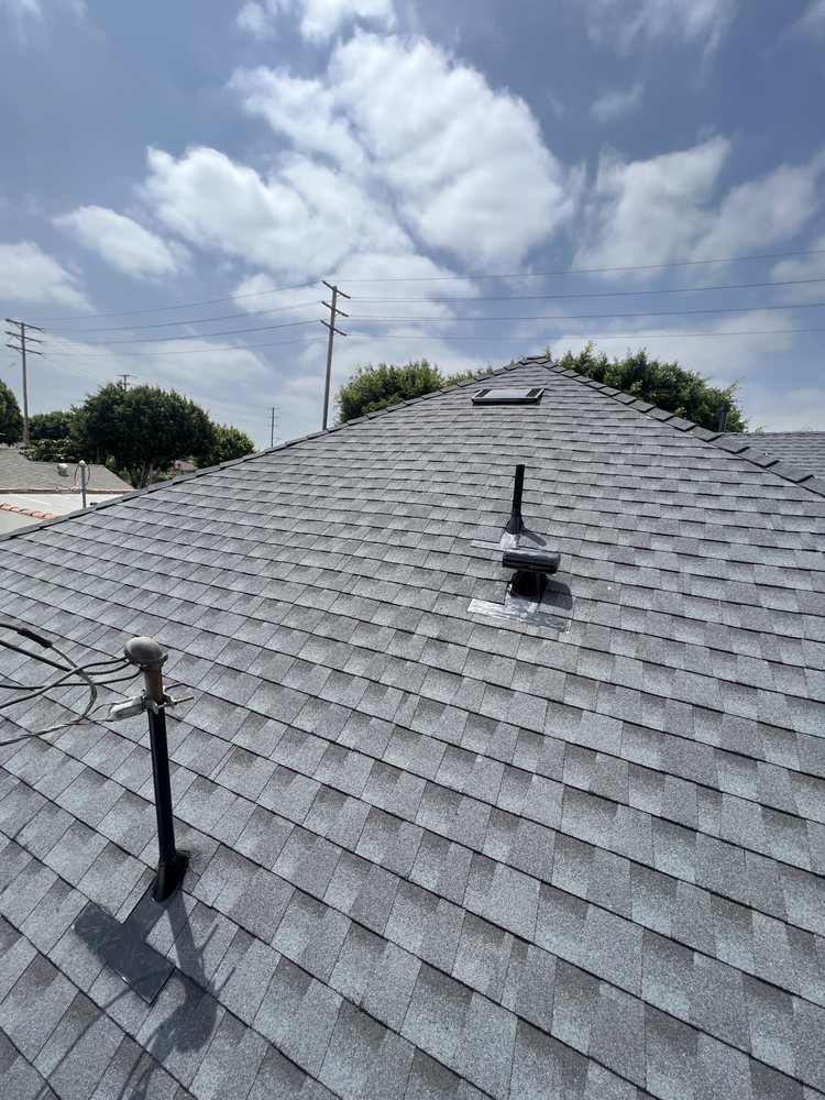 Slide of Gorilla Roofing