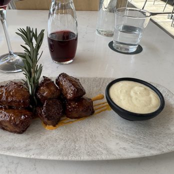 Moxies - Moxie's Steak Bites - New American Near Me - Scottsdale, Arizona Moxies - Moxie's Steak Bites - New American Near Me - Scottsdale, Arizona