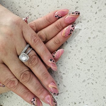 Sparkling Nail - Nail Salons Near Me - Queens, New York