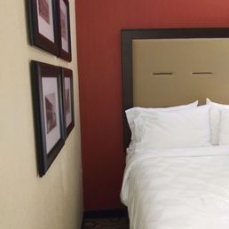 Cute rooms, comfy pillows Cute rooms, comfy pillows