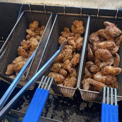 Grill Master - Fried Chicken Wings