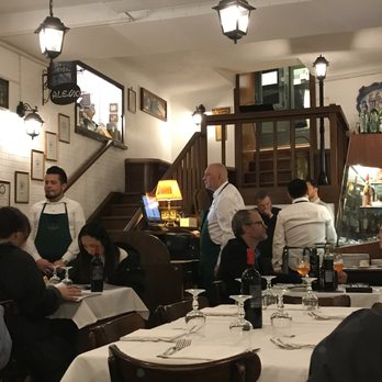 Alessio - Wait Staff Not Working - Roman Near Me - Rome, RM Alessio - Wait Staff Not Working - Roman Near Me - Rome, RM