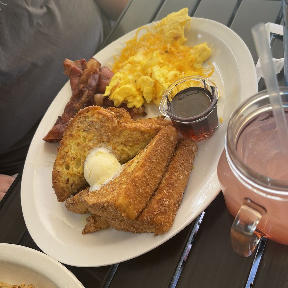 Biscuits Cafe - French toast - Breakfast & Brunch Near Me - Peoria, Arizona Biscuits Cafe - French toast - Breakfast & Brunch Near Me - Peoria, Arizona