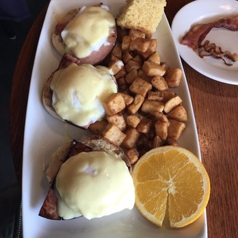 Brickhouse Cafe - Eggs Benedict - Italian Near Me - Dedham, Massachusetts