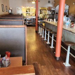 B&B Cafe - Inside