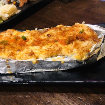 Kansai - Volcano roll (baked with scallops on top) - Japanese Near Me - Oakland, California Kansai - Volcano roll (baked with scallops on top) - Japanese Near Me - Oakland, California